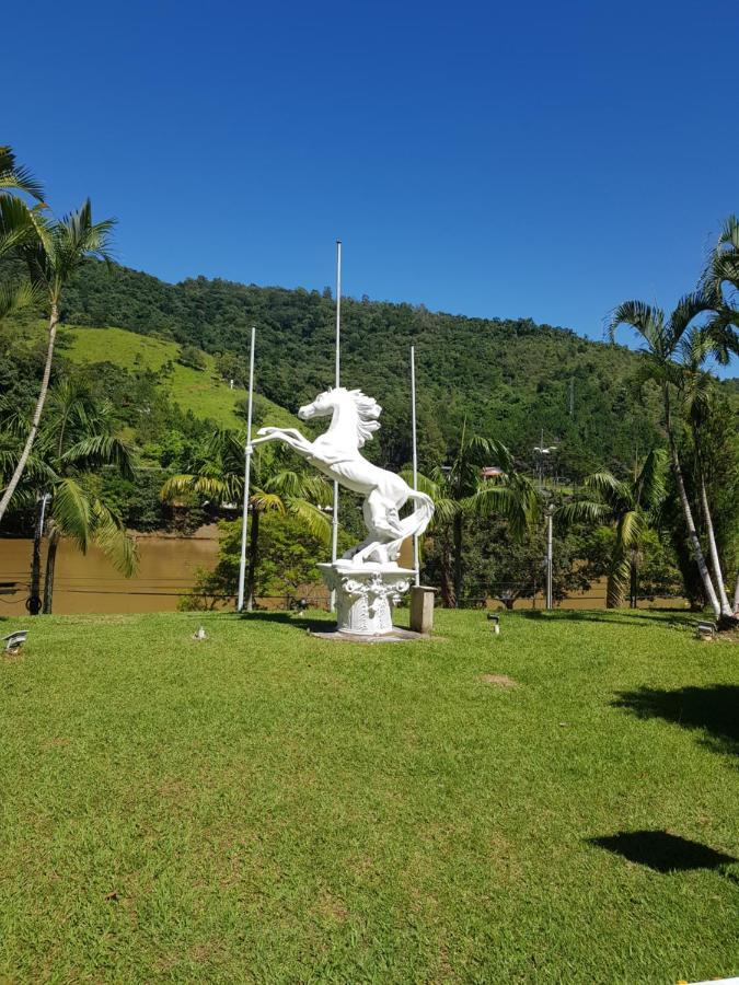 Flat Hotel Cavalinho Branco Águas de Lindóia Bagian luar foto